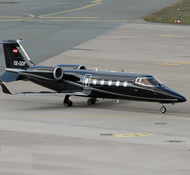 Learjet 60